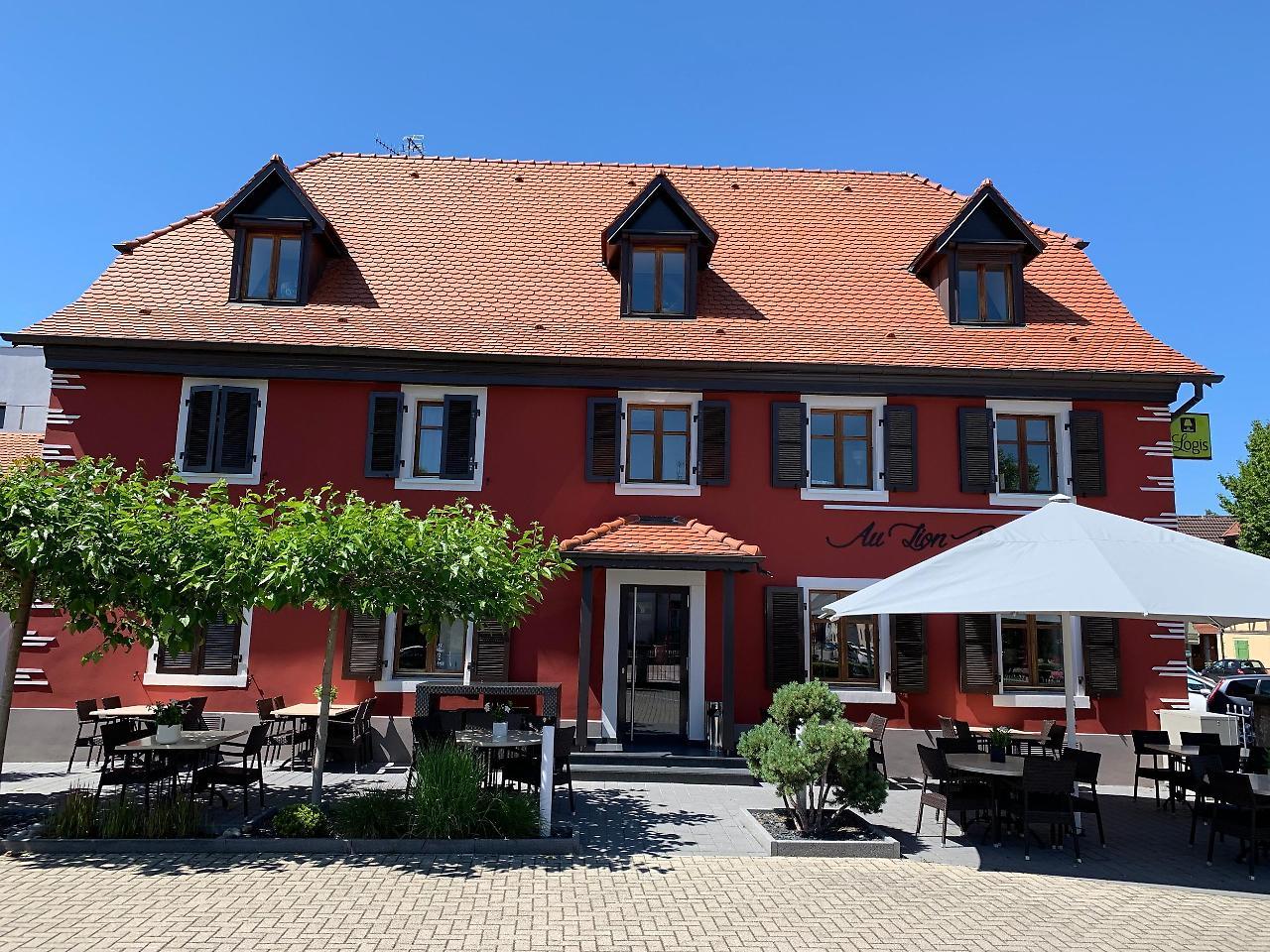 Logis Hotel Restaurant Au Lion Rouge Bartenheim Kültér fotó