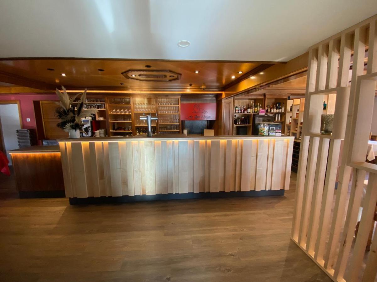 Logis Hotel Restaurant Au Lion Rouge Bartenheim Kültér fotó