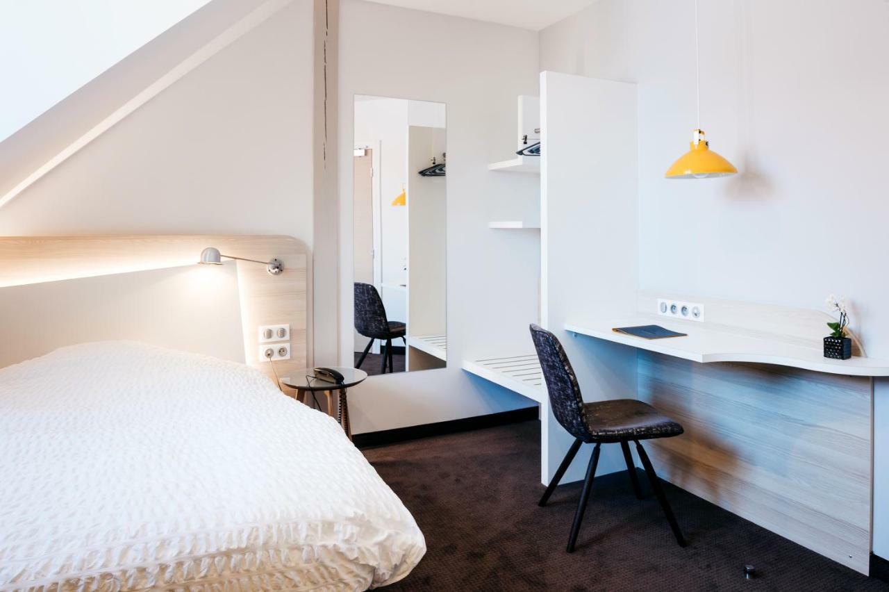 Logis Hotel Restaurant Au Lion Rouge Bartenheim Kültér fotó